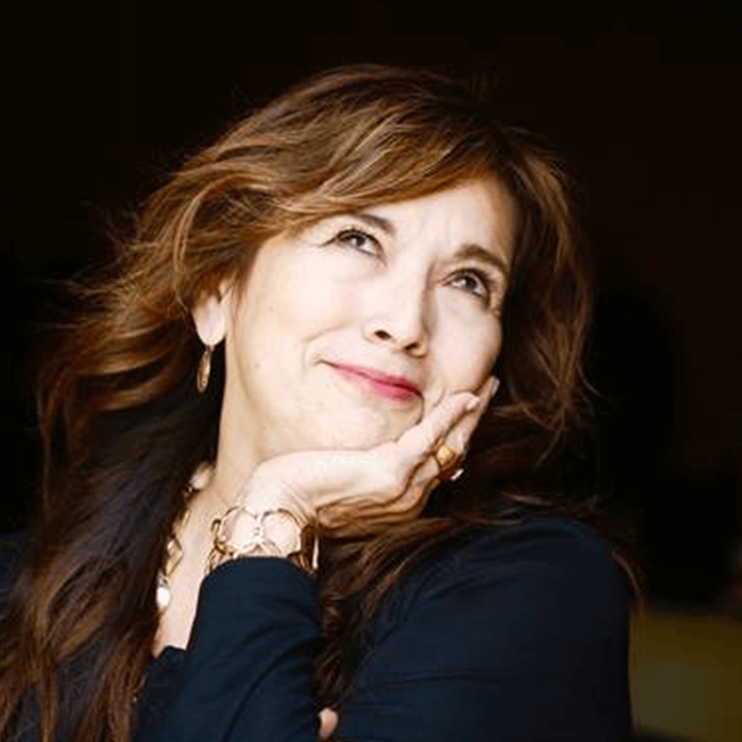 Loretta Munoz 1080x1080 Loretta Munoz 1080x1080